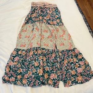 Floral maxi skirt